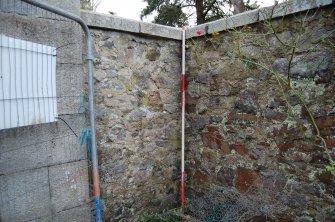 Photograph: Garden wall F5, Facing  SE/ESE, Camera Point 53, Edgehill Cottage, 45 Culter House Road, Milltimber, Aberdeen
