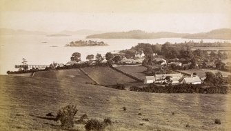 Page 4/3  General view of Luss and Loch Lomond insc: 'Loch Lomond - Luss pier and village - looking West'
Photograph Album 109  G M Simpson of Australia's Album