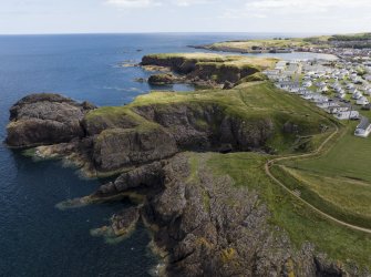 Oblique aerial view from north-west showing Recreation (Holiday Park) Area of Townscape Character, Eyemouth