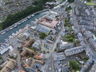 Oblique aerial view from north showing Historic Burgh and Harbour, Victorian Expansion and Mid- to Late C20 (The Avenue) Areas of Townscape Character, Eyemouth