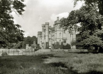 Duns Castle, Duns