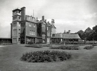 Hunterston House