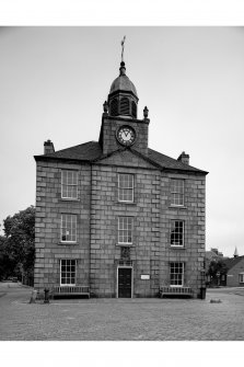 Aberdeen, Old Aberdeen, High Street, Town House. 
General view from South.