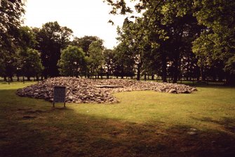 View of cairn from the SE.