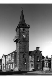kinross, High Street, Steeple.
View from East.