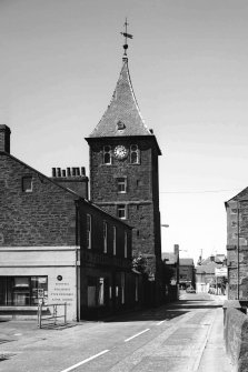 Coupar Angus, Queen Street, The Steeple.
View from South East