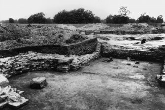 Excavation photograph showing the hypocaustium no. 4 and no. 5, looking NW.