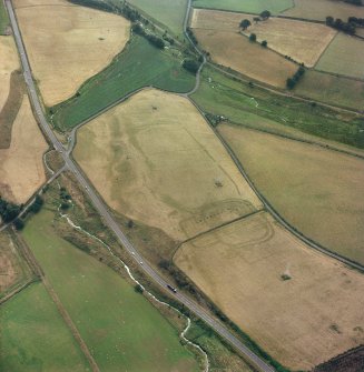 Oblique aerial view centred on Oxton Roman fort.