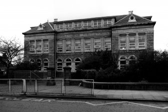 Aberdeen, 45 Ashley Road, Ashley Road Primary School.
General view from North-East.