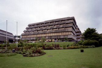 Aberdeen, 1 Altens Farm Road, Shell UK Exploration & Production Ltd.
General view from South.