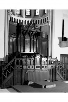 Aberdeen, Carden Place, Carden Place U.F. Church. (Melville-Carden Church).
Detail of pulpit.