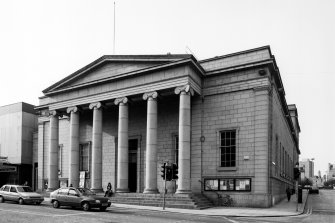 Aberdeen, Union Street, Music Hall
View from South.