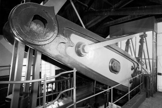 Interior.
View of steam-end of beam.