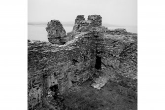 Castle Sween. 
Oblique aerial view of North-West angle and North-West tower from South wall-head