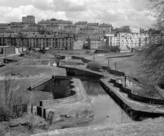 Glasgow, Maryhill, Forth & Clyde Canal, Maryhill Locks.
General view of aquaduct complex from West.
