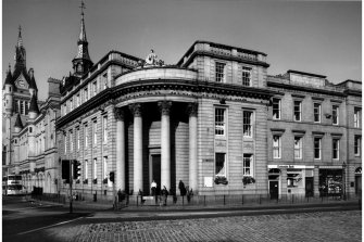 Aberdeen, 5 Castle Street, Clydesdale Bank.
View at junction of Castle Street with King Street, from South East, showing principal entrance with giant order composite columns.