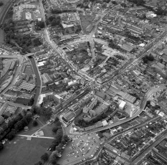 Oblique aerial view of Cupar
