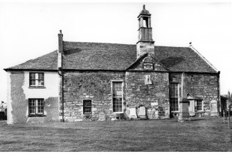 Photograph of Ardrossan Old Parish Church.