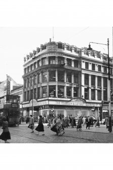 General view of No. 63 Argyle Street, Buck's Head Buildings.