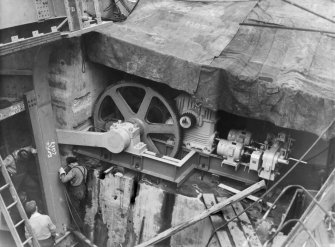 Scanned photograph
Twechar opening bridge, operating machinery