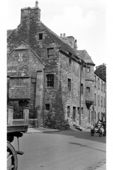 18 Church Street, Fordell's Lodging.
View of street front.