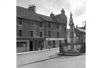 5 Bank Street and 7, 11 Townhall Street
General view with Market Cross