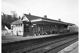 View of North bound platform (2) from SSE