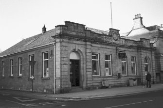 Post Office, High Street.
General view of street front.