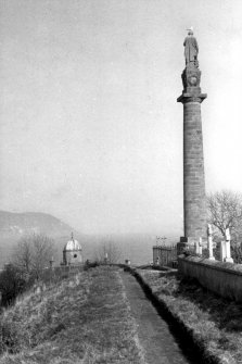 Cromarty, The Paye, Hugh Miller Monument.
General view.