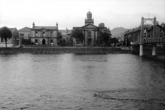Scanned image of West Parish Church, Huntly Street.
General view across river.