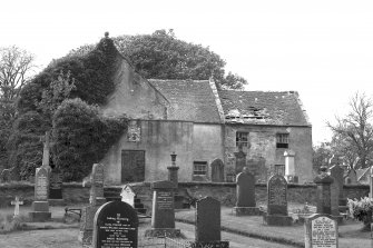 Alness Parish Church.
General view of East elevation.