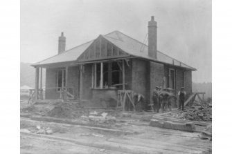 View of house under construction
Plates 2, Menock Rd, page 4, D W Mickel Album II, 1929-31.