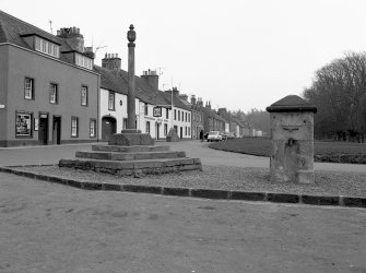 Gifford, High Street and Market Cross
View from NW