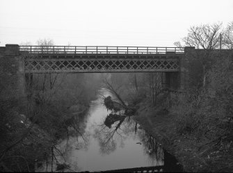 East Linton, railway bridge
View from N