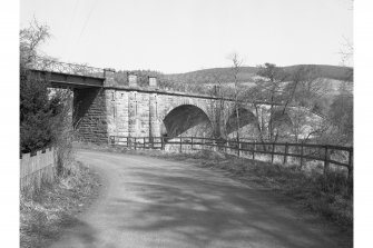 Lyne Viaduct
View from SW