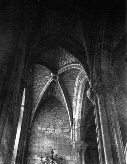 Interior.
General view of vaulting in Albany Aisle