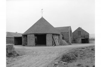 Kilgraston Mains farm, horse-gin house
View of horse-gin house from N