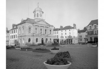 Kelso, The Square, Kelso Town Hall
View from WNW