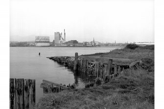 Alloa Gasworks, Alloa Glass Works and South Alloa, Ferry Pier,
View from SSW