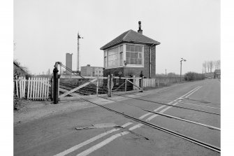 Alloa, Hilton Road, Signal Box and Crossing
View from NE