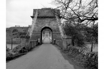 Hutton, Union Bridge
View along bridge showing W pylon and approach