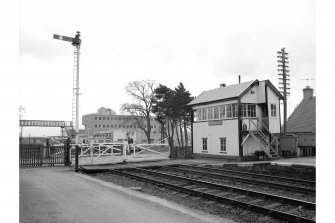 Kingussie Station
View from WNW showing signal box and level crossing