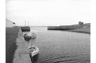 Thurso Harbour and Castle
View from SW