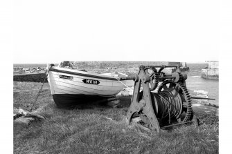 Sandside Harbour
View from SW showing harbour entrance and crab winch number one