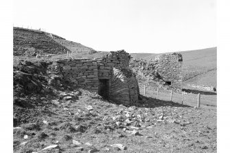 Baligill, Limekilns
General view of subcircular kiln with rectangular kiln in background; looking SW