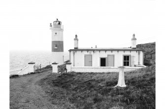 Clythness, Lighthouse
View from NE with keeper's cottage in foreground