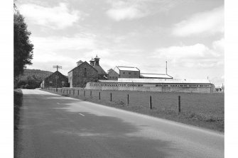 Glentauchers Distillery
General view from E