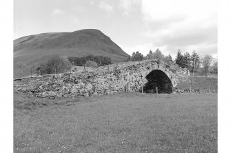 Spittal of Glenshee, Bridge
General view from upstream, from S