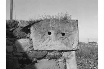 Troon Harbour, Stone Sleeper
Close-up view