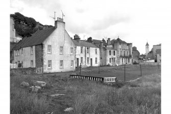 West Wemyss, Coxstool
View from Harbour end, looking E along frontage